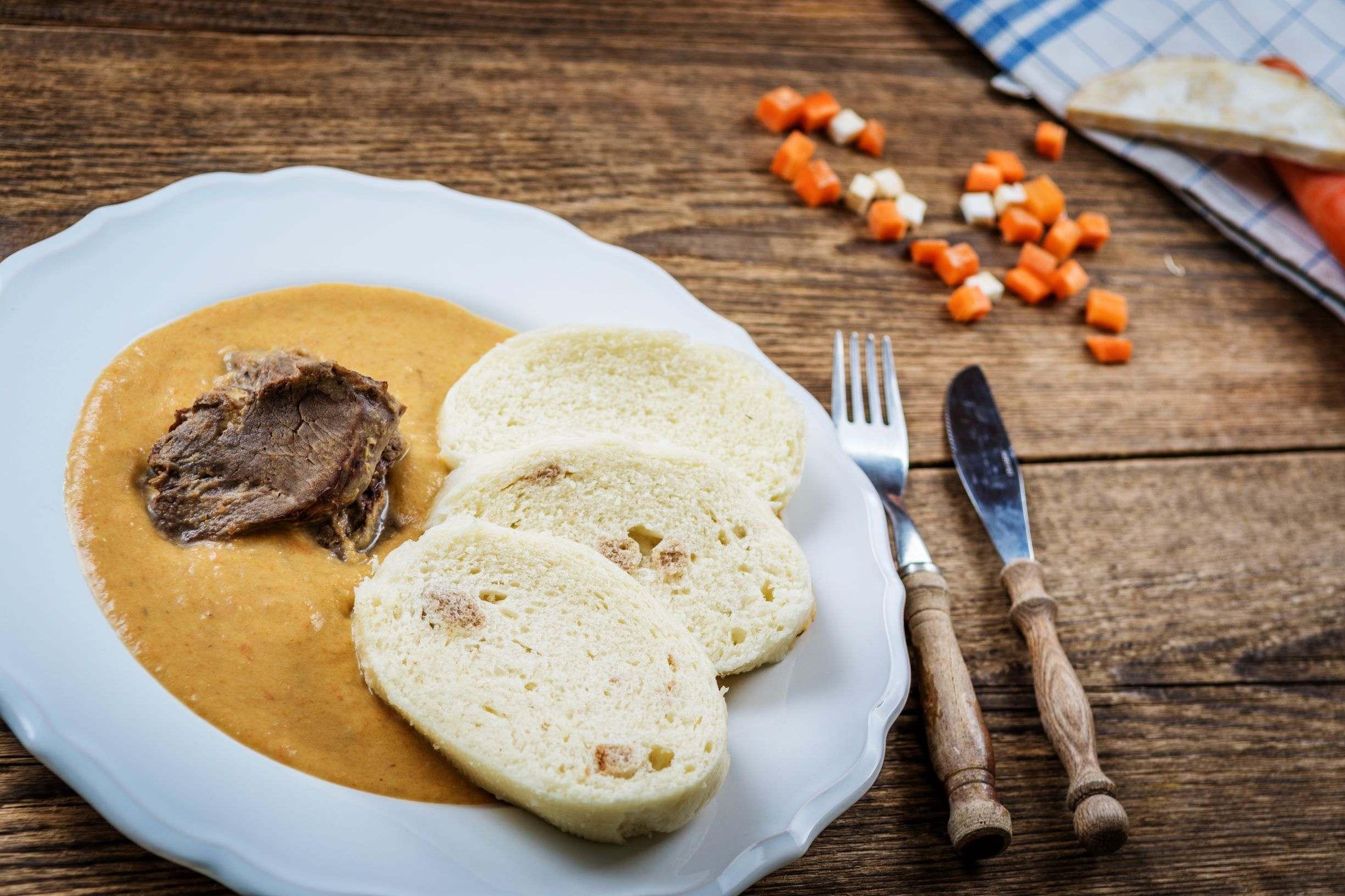 Sv%C3%AD%C4%8Dkov%C3%A1%20om%C3%A1%C4%8Dka1