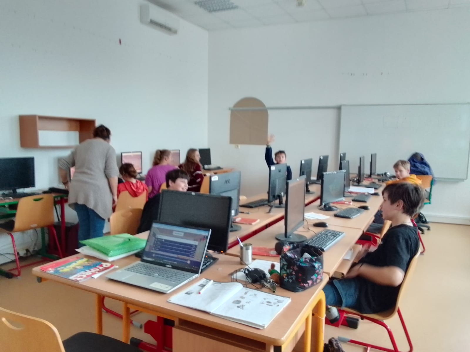 d640f7c0-58ab-48d0-9344-ba602e4bcc06