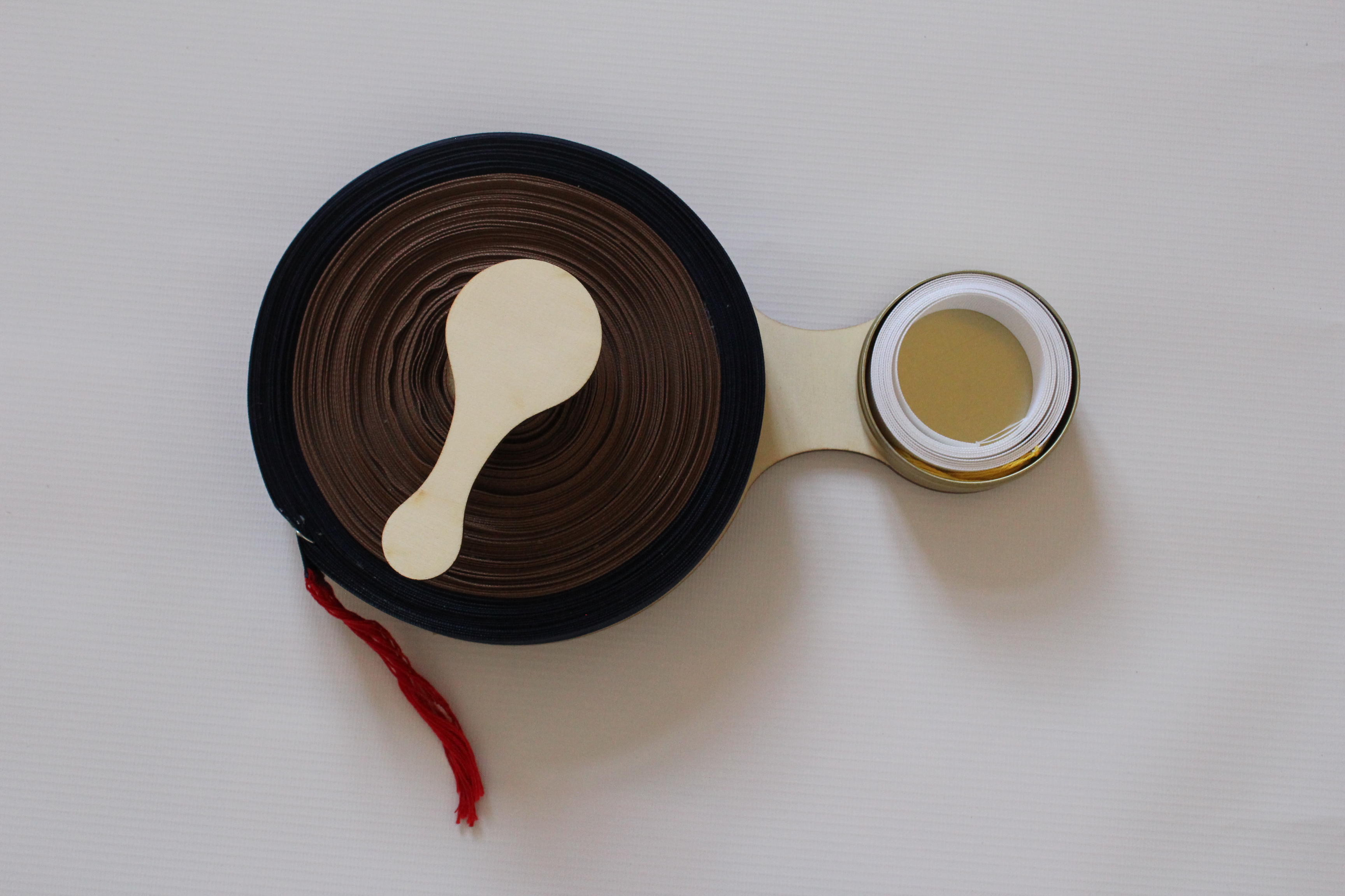 časová páska - s navinutou cívkou