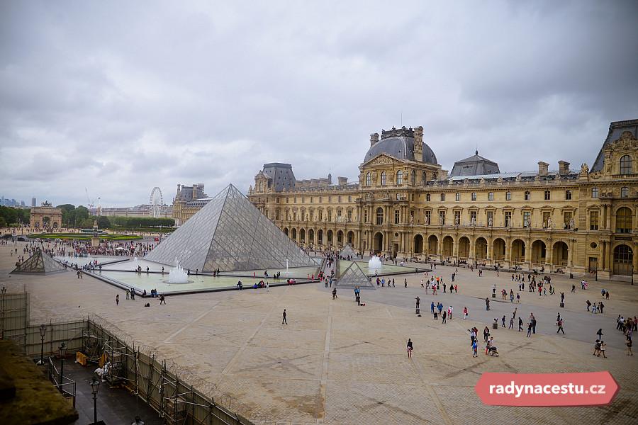 15770866106-572a172eae-k