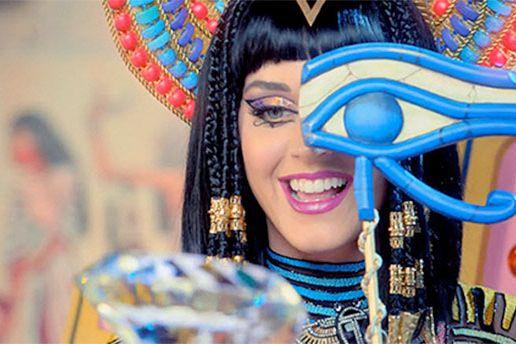 7cd9b55b1f2f2168db9bf7d62f3a5ba14c-01-katy-perry-2.2x.h473.w710