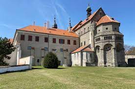 29505b93-e9c5-4e7f-b3fd-ee36a04c746a