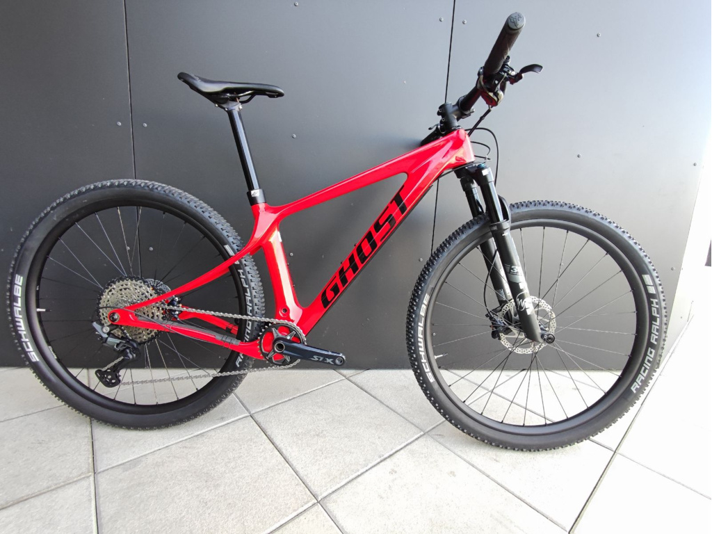 ghost-lector-uc-advanced-red-black-s 1 w1024