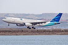 220px-Garuda Airbus A330 landing at DPS