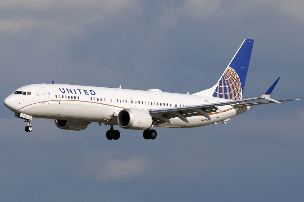 United Airlines Boeing 737-9 MAX AN5165061