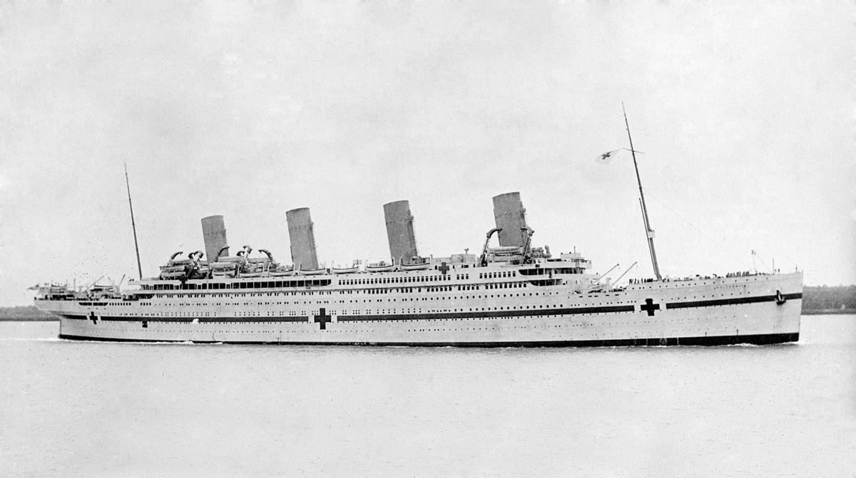 1200px-HMHS Britannic