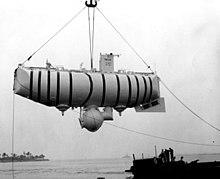 220px-Bathyscaphe Trieste