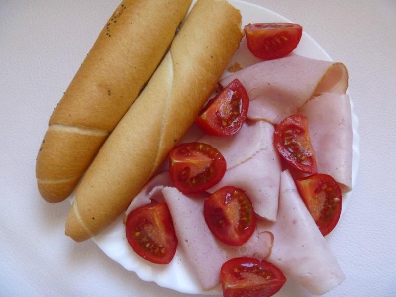 Breakfast-in-the-Czech-Republic-Tres-Bohemes-4