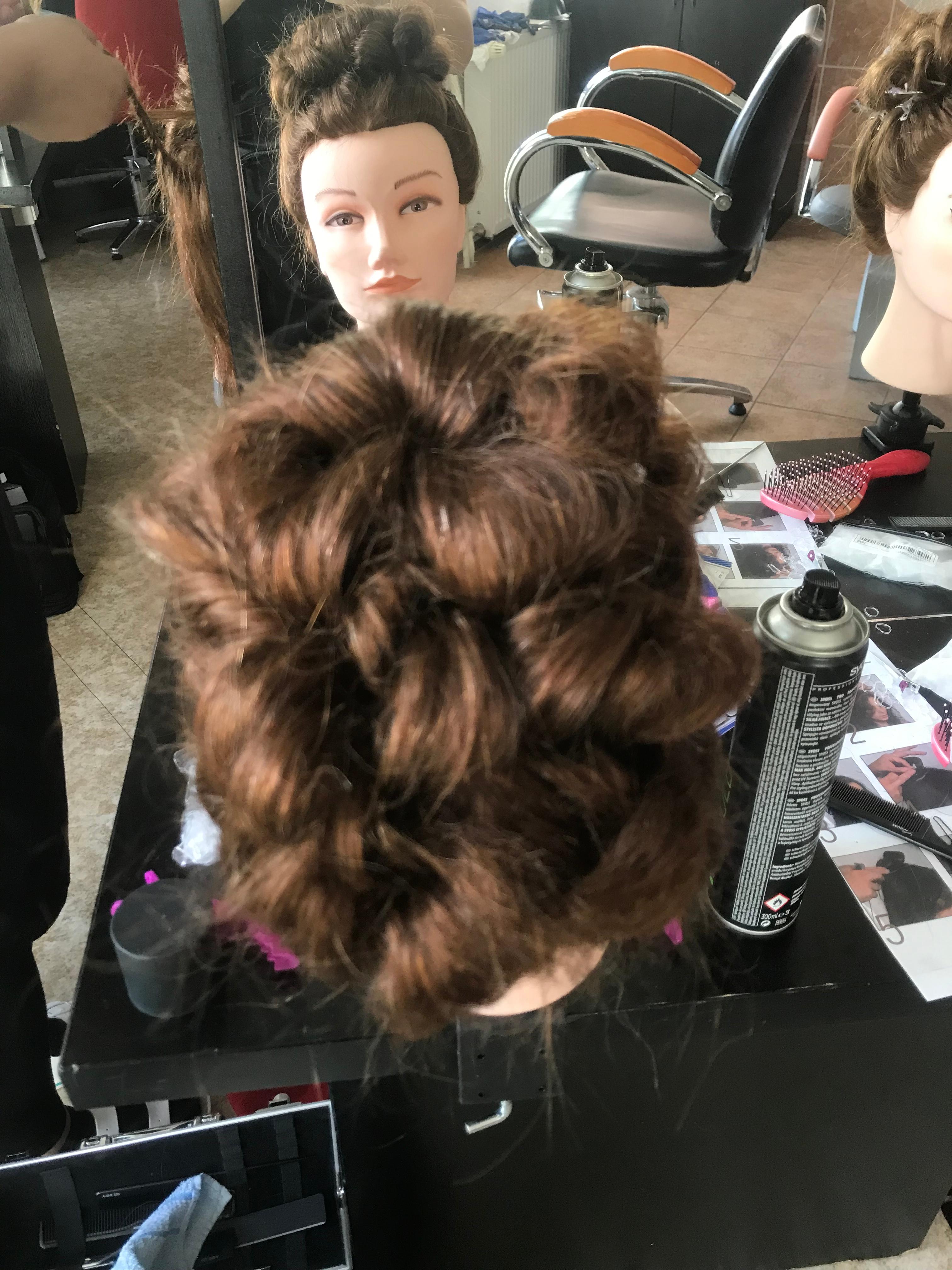 7E766F3A-3547-4D6C-ACA2-8DB06A8F39CE