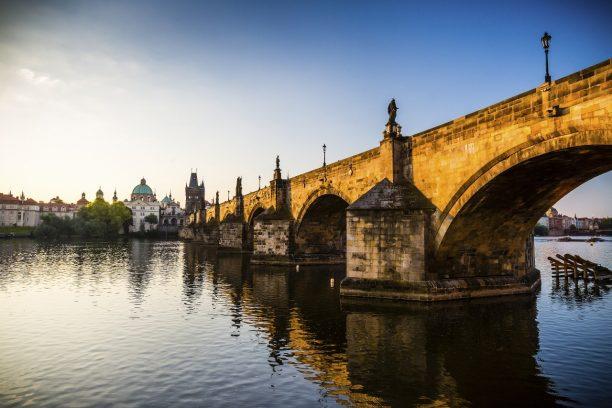 Karluv-most-2-612x408