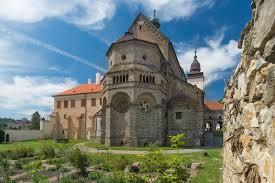 95d4902b-1050-4413-b612-a4ec539fe90a