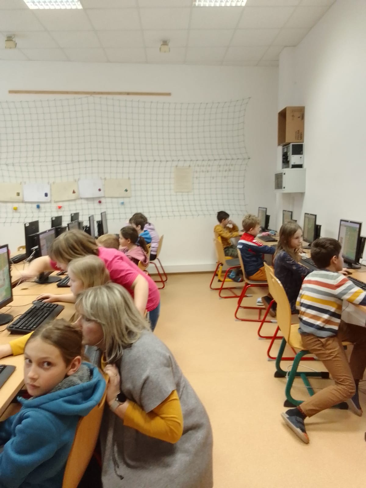 664205f3-32ef-450f-9a7e-8ef59fd681bd