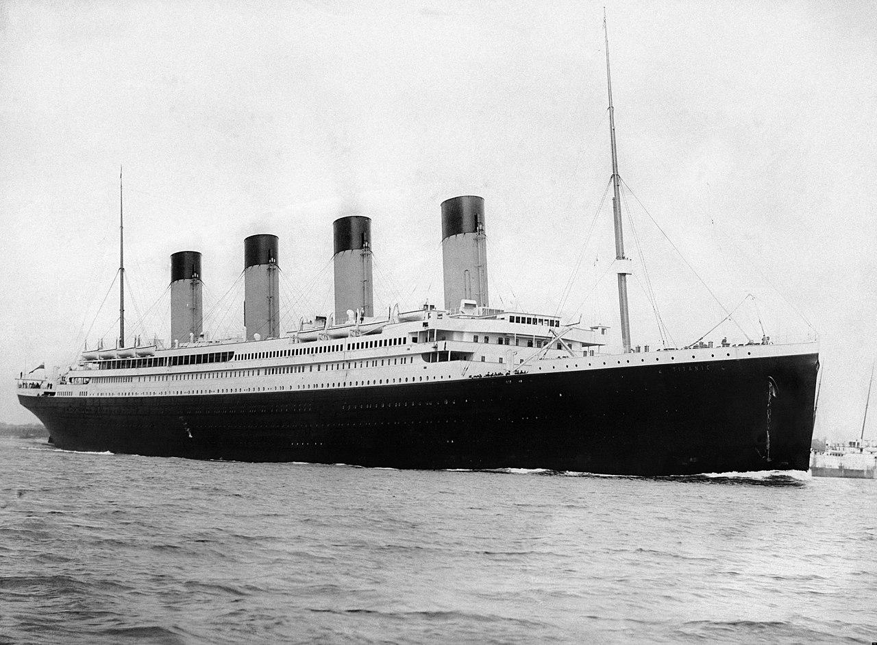 1280px-RMS Titanic 3