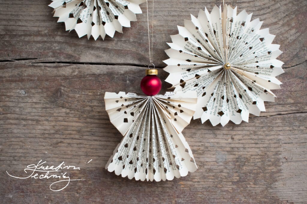 vanocni-ozdoby-z-papiru-3-1024x683