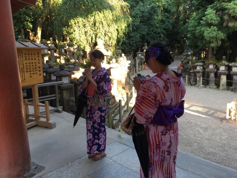 women in kimono