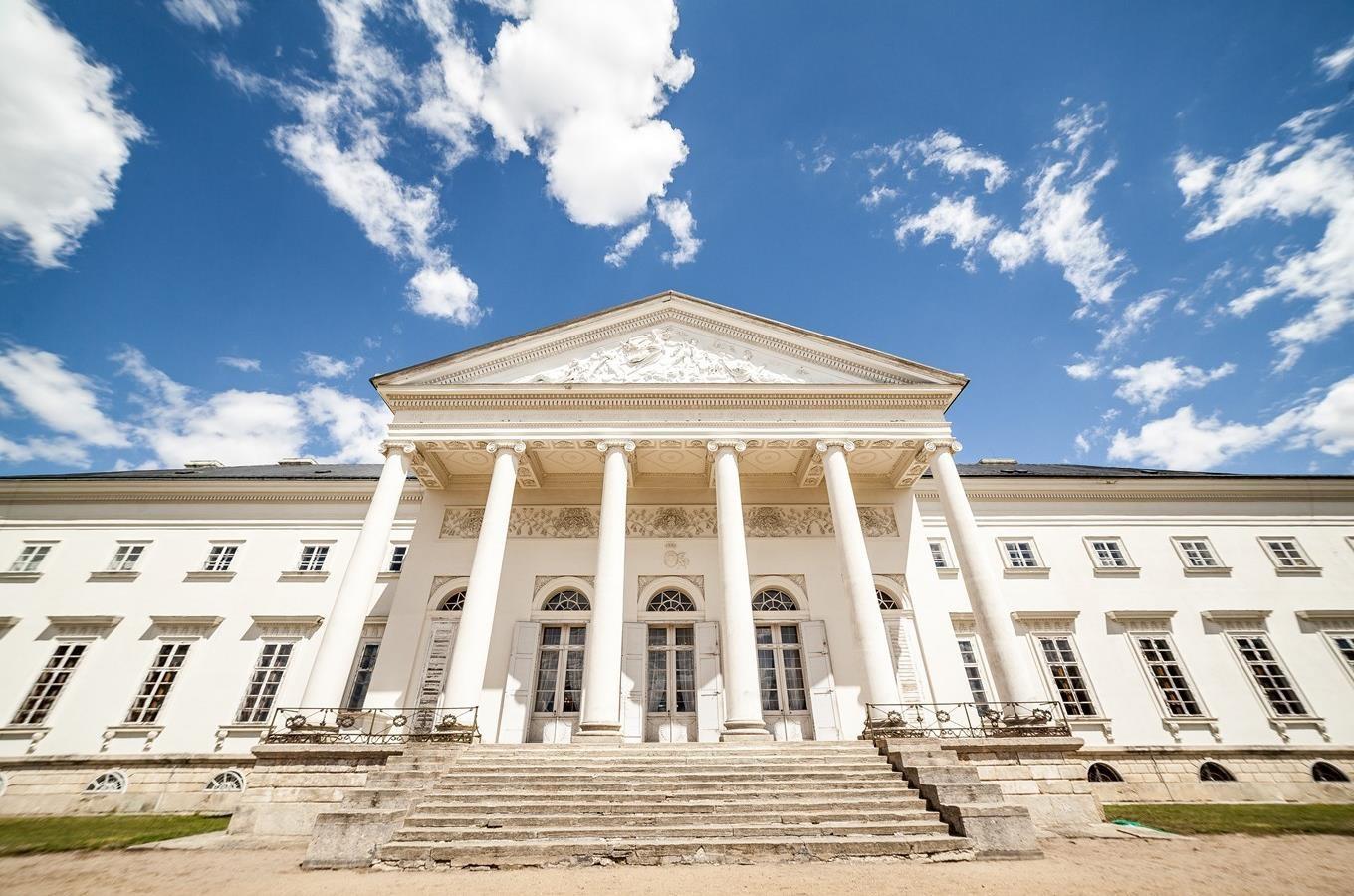 d957da73-4e99-4b2b-b1e8-2ed895cd5993