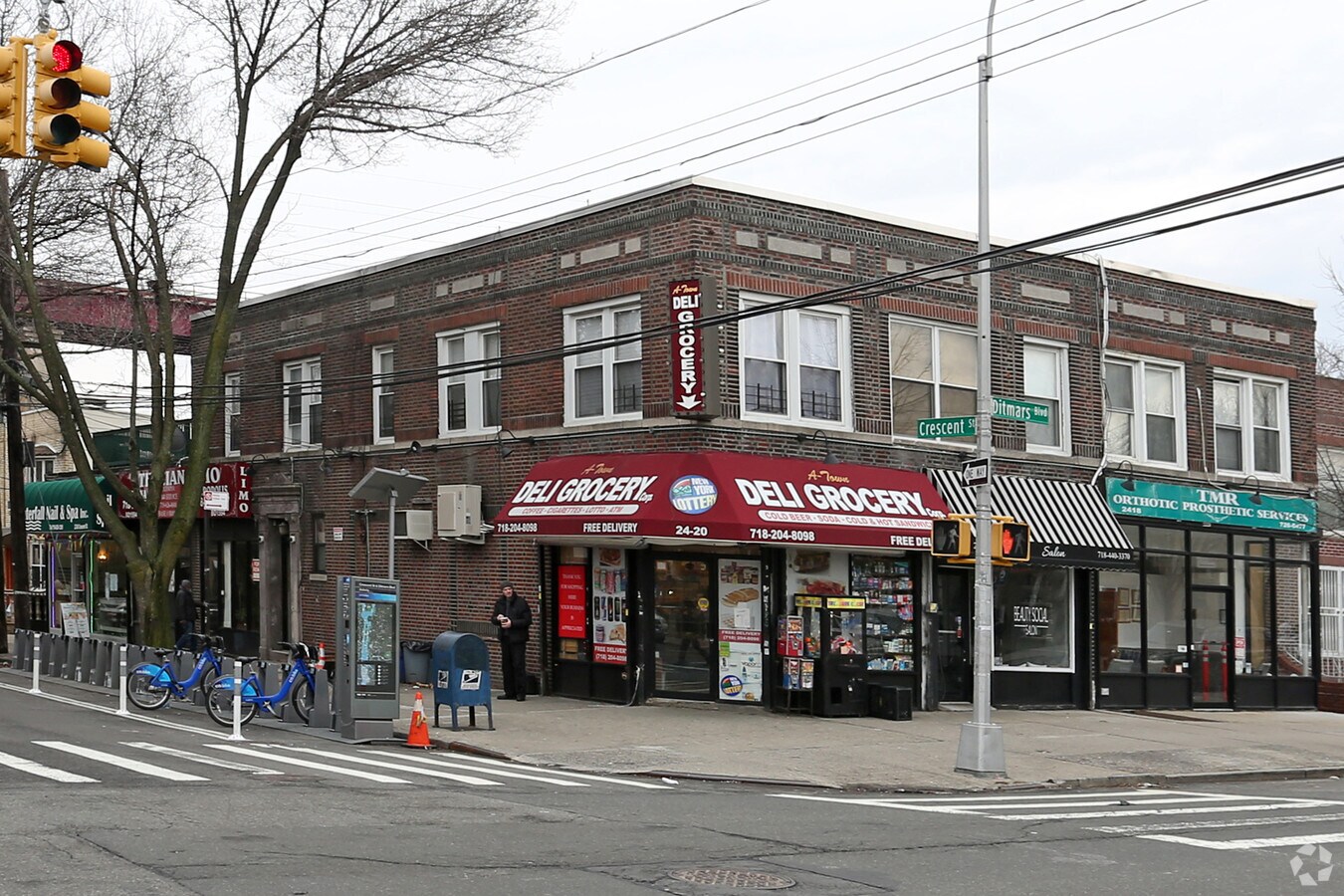 24-20-Ditmars-Blvd-Astoria-NY-Primary-Photo-1-HighDefinition