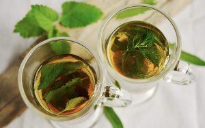 OBR 00351-herbal-tea-1410565 1280-300x187