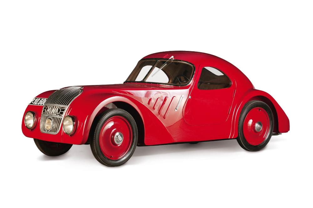 0054462  Sportovni automobil Jawa 750 coupe 1000 mil-2